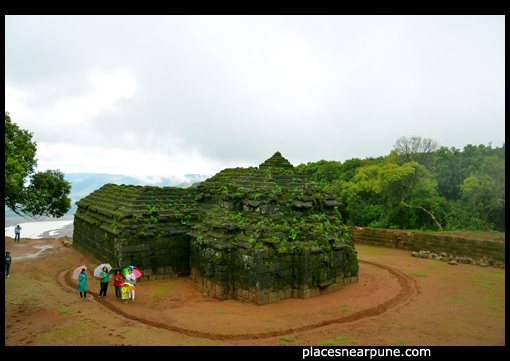 krisnabai temple near Panchganga temple in old Mahabaleshwar