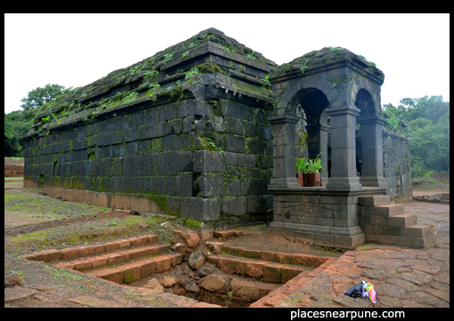 krisnabai temple near Panchganga temple in old Mahabaleshwar