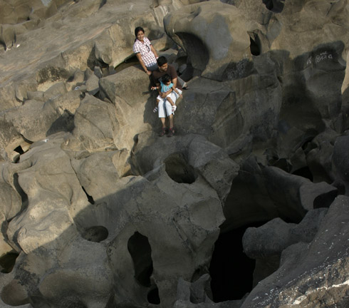 Nighoj Pothole - Kund