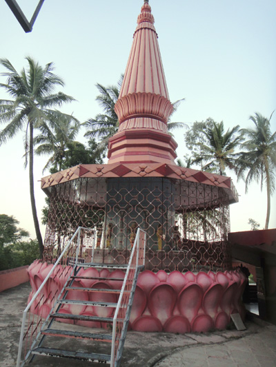 Ramdara temple Loni Kalbhor Village