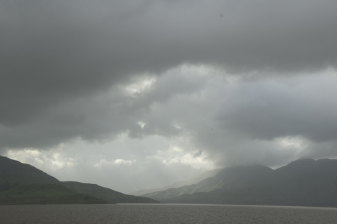 wai_village_dhom_dam_boating_06