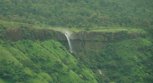 chalkewadi_windmill_farm_satara_1