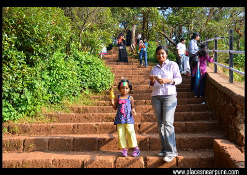 arthurs_seat_view_point_mahabaleshwar_07