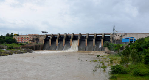 veer dam overflowing monsoon