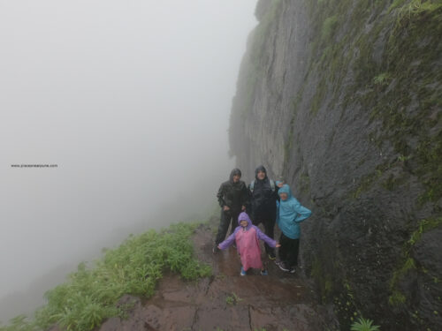 Kenjalgad fort near Wai - next to Raireshwar Fort