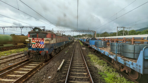 Pune Mumbai train Deccan Queen Vistadome